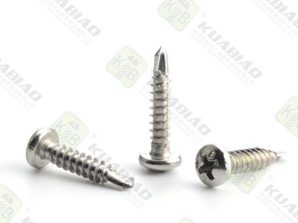 復(fù)合機(jī)模頭螺絲怎么買(復(fù)合模具工作原理)