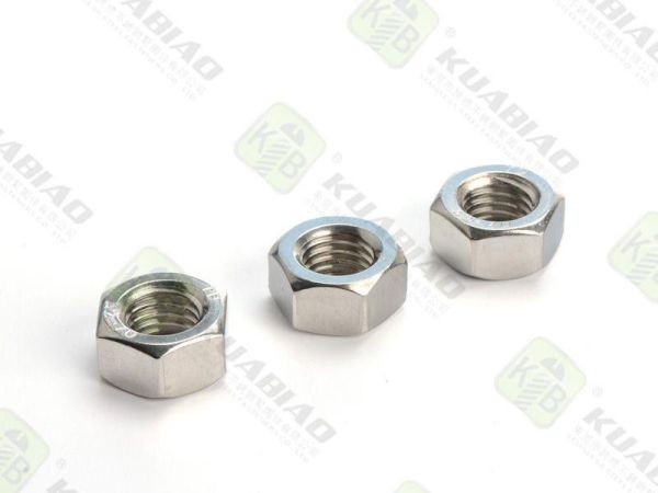 恒瑞光伏螺絲型號(hào)規(guī)格是多少(光伏發(fā)電用的螺絲型號(hào))