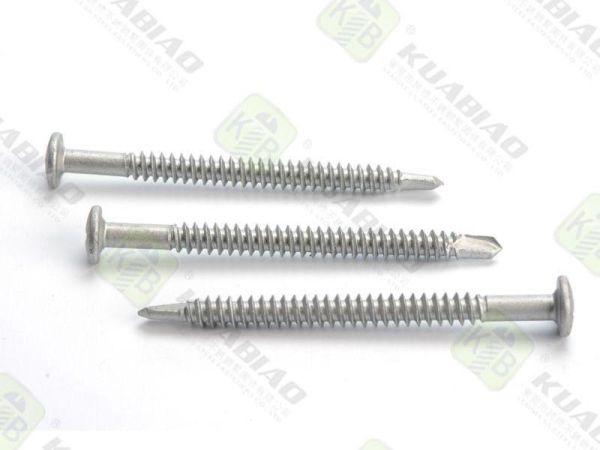 光伏發(fā)電安裝所用的螺絲型號(hào)(光伏板螺絲怎么安裝的?)